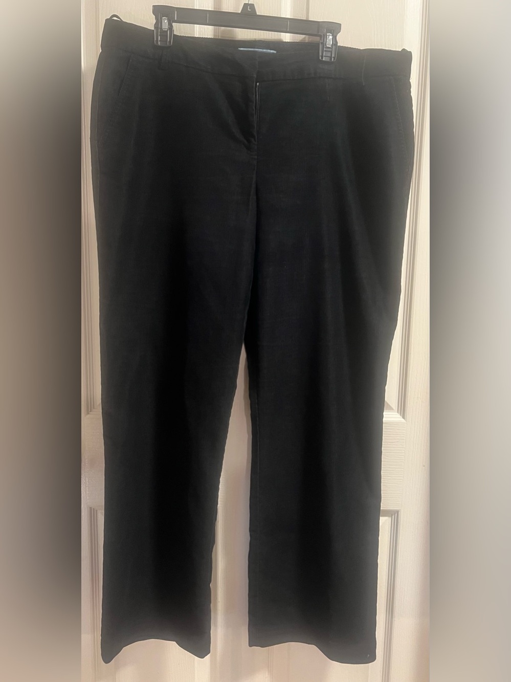 IZOD Women's Black Corduroy Pants
